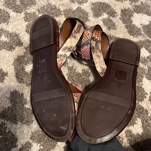 Naturalizer snakeskin sandals - Picture 5 of 5